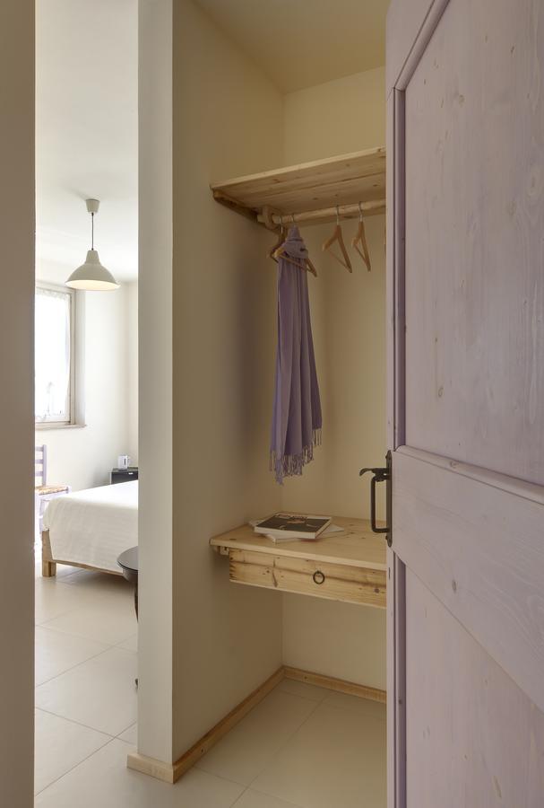 B&B Villa Olesia Ostra Habitación foto