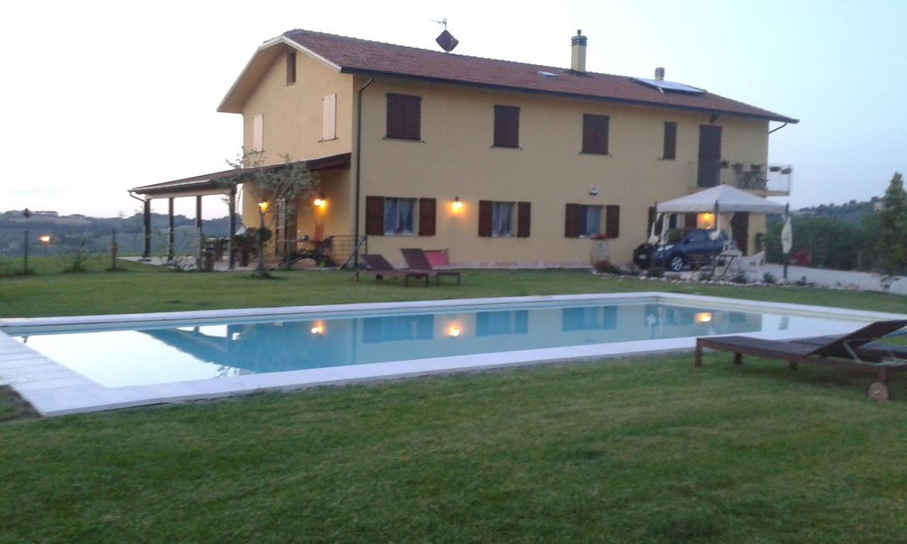 B&B Villa Olesia Ostra Exterior foto